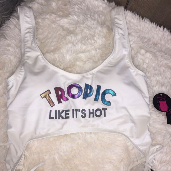 NWOT High Leg One Piece Swimsuit Sz 11/13 Black White Spring Break Swim - Picture 2 of 12